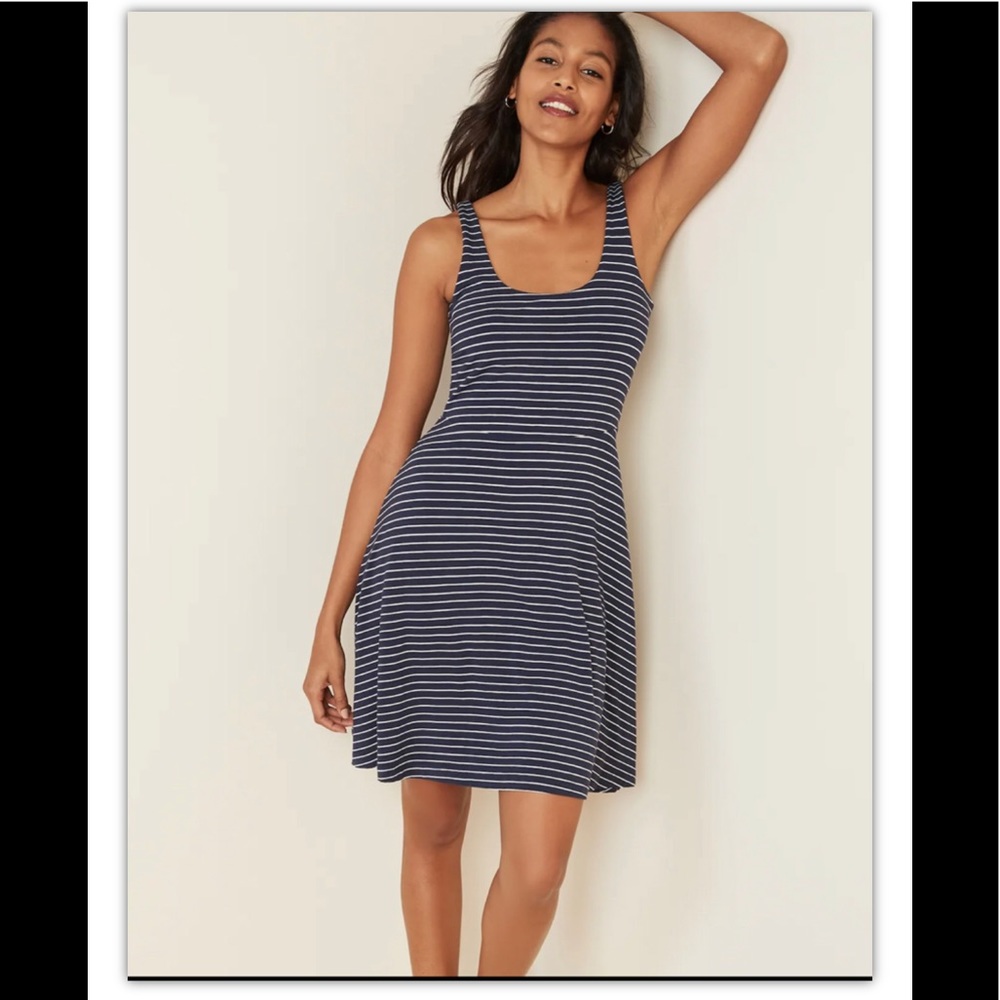 BNWT Old Navy Fit & Flare Navy Stripe Dress